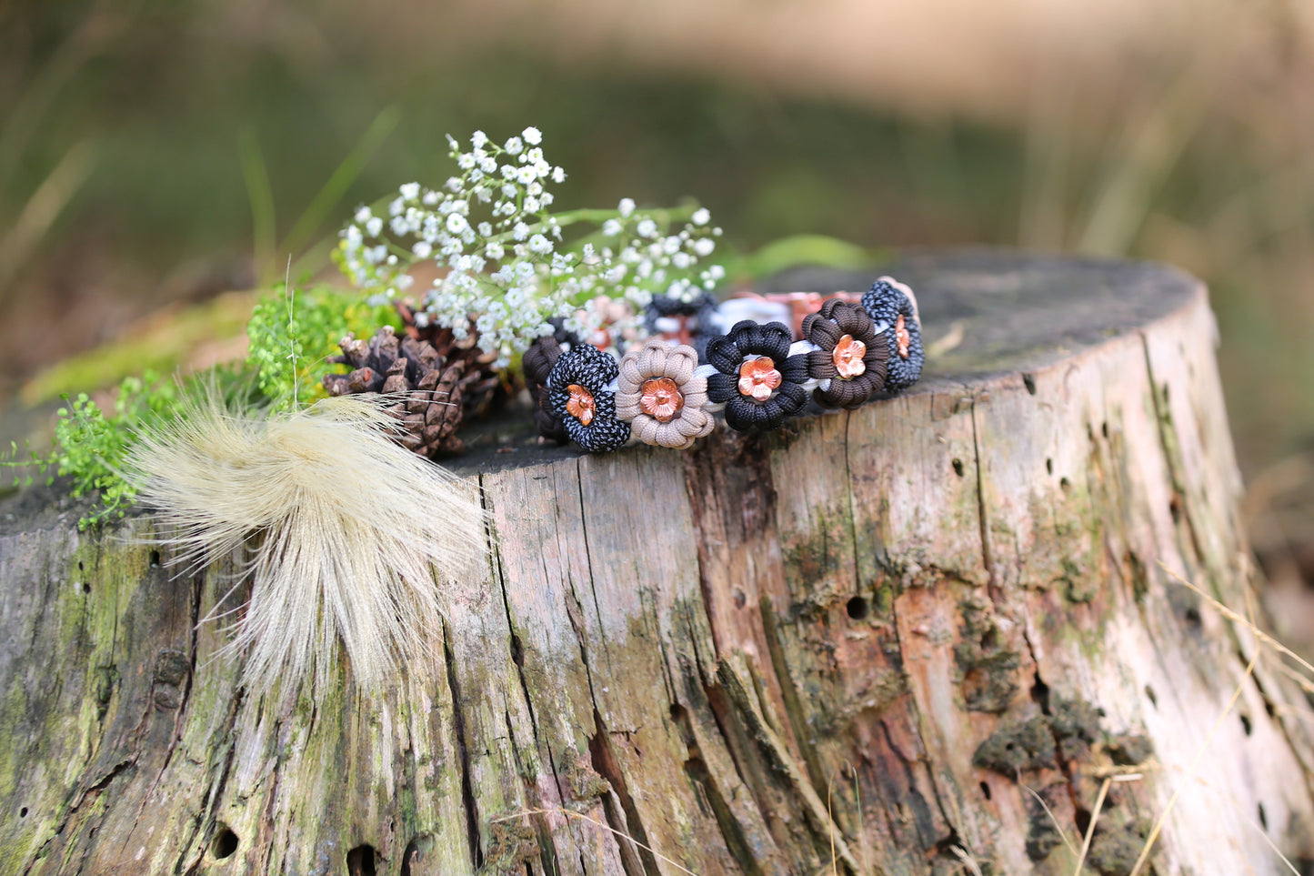Individuelles Halsband "Daisy" aus Paracord